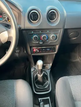 CELTA 1.0 MPFI LT 8V