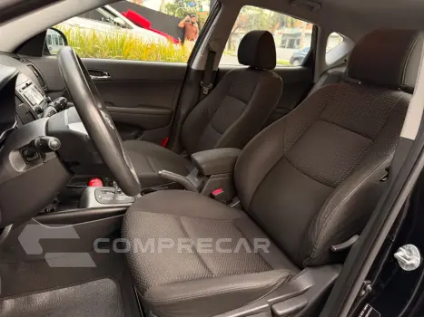 i30 2.0 16V 145cv 5p Aut.