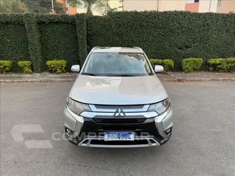 OUTLANDER 3.0 Mivec V6 Hpe-s AWD