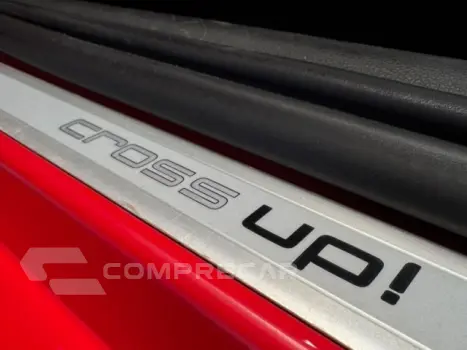 CROSS UP - 1.0 TSI 12V 4P MANUAL