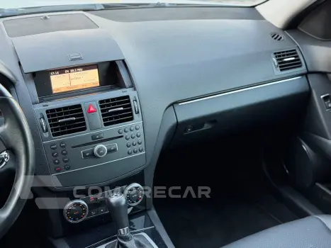 C 180 1.8 Cgi Classic 16V Turbo Gasolina 4P Automático