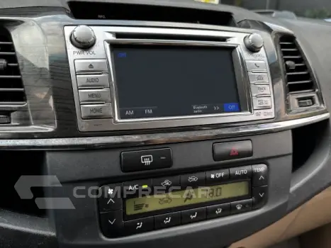 HILUX SW4 - 3.0 SRV 4X4 7 LUGARES 16V TURBO INTERCOOLER 4P A