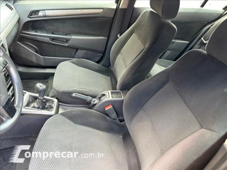 CHEVROLET VECTRA 2.0 MPFI GT Hatch 8V 4 portas