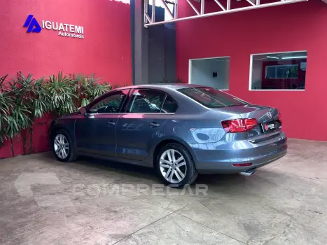 JETTA 2.0 TSI HIGHLINE 211CV GASOLINA 4P TIPTRONIC