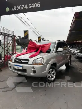 Hyundai TUCSON 2.0 MPFI GLS TOP 16V 143cv 2WD 4 portas