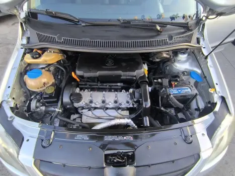 Fox Plus 1.0Mi/ 1.0Mi Total Flex 8V 4p