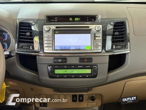 HILUX SW4 3.0 SRV 4X4 7 LUGARES 16V TURBO INTERCO