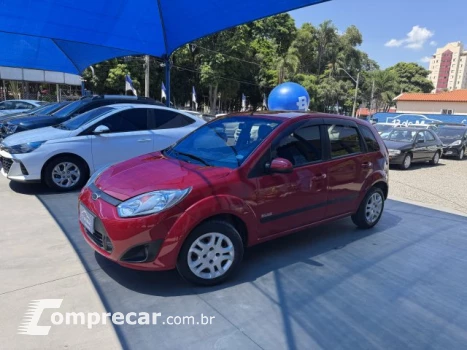 FORD FIESTA HATCH - 1.6 MPI HATCH 8V 4P MANUAL 4 portas