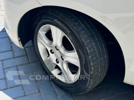 FIT 1.4 LXL 16V FLEX 4P AUTOMÁTICO