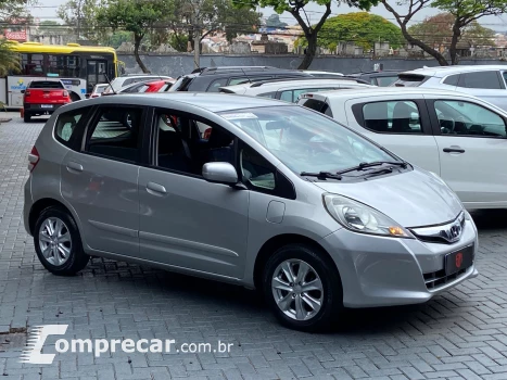 Honda FIT 1.4 LX 16V 4 portas