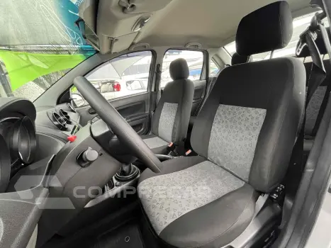 FIESTA 1.6 ROCAM SEDAN 8V FLEX 4P MANUAL