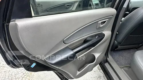 TUCSON 2.0 MPFI GLS 16V 143cv 2WD