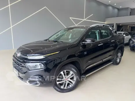 Fiat TORO 2.0 16V Turbo Volcano 4WD AT9 4 portas