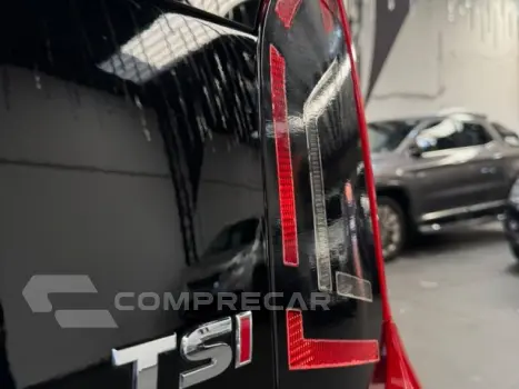 CROSS UP - 1.0 TSI 12V 4P MANUAL