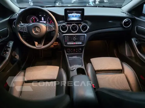 CLA-180 1.6 16V 122cv Aut.