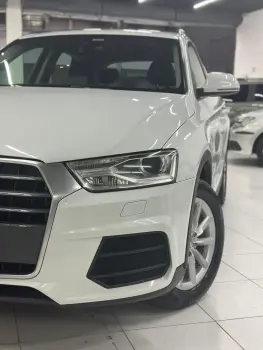 Q3 1.4 TFSI Ambition S Tronic