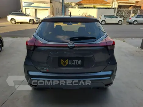 KICKS Sense 1.6 16V Flex Aut.