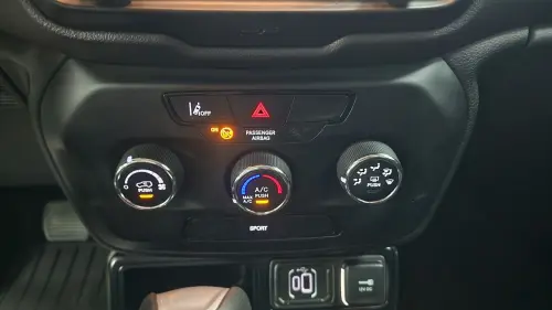 Renegade Sport T270 1.3 TB 4x2 Flex Aut.