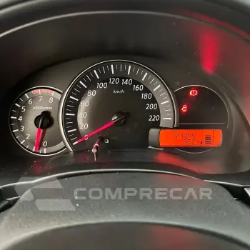 MARCH SL 1.6 16V Flex Fuel 5p