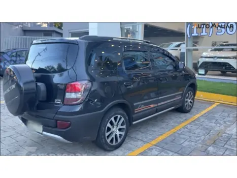 SPIN 1.8 ACTIV 8V FLEX 4P MANUAL