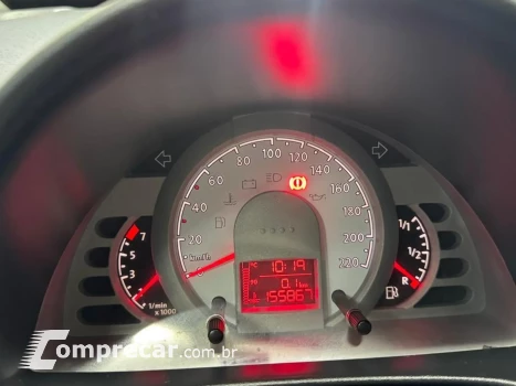 FOX 1.6 MI ROUTE 8V 2P MANUAL