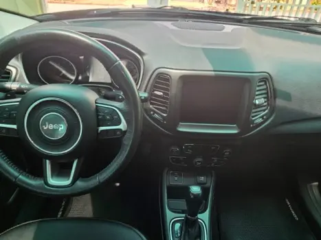 COMPASS - 2.0 16V LONGITUDE AUTOMÁTICO