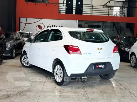 ONIX - 1.4 MPFI LT 8V 4P AUTOMÁTICO