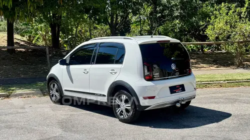 CROSS UP 1.0 TSI 12V