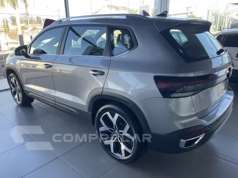 TAOS 1.4 250 TSI Highline