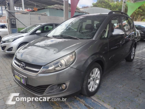 JAC JAC J6 2.0 DIAMOND 16V 7 LUGARES 4 portas