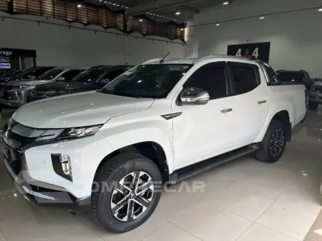 L200 TRITON 2.4 16V Turbo Sport Hpe-s CD 4X4