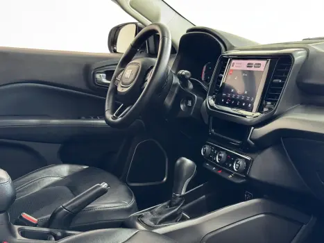 TORO 1.3 TURBO 270 FLEX VOLCANO AT6