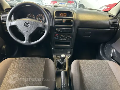 ASTRA 2.0 MPFI Advantage 8V