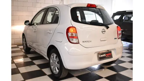 MARCH - 1.6 SV 16V 4P MANUAL