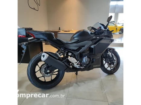 YZF R-3 321