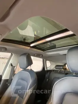 TRACKER 1.2 Turbo Premier