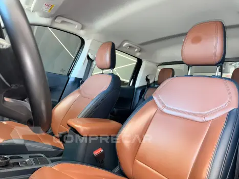 MAVERICK 2.0 Ecoboost Lariat FX4