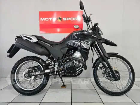 XTZ 250 Lander