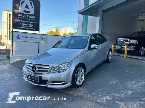 Mercedes-Benz C 180 1.8 Cgi Classic 16V Turbo Gasolina 4P Automático 4 portas