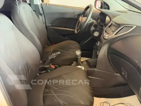 HB20 - 1.0 COMFORT PLUS 12V 4P MANUAL