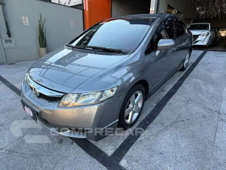 Honda Civic Sedan LXS 1.8/1.8 Flex 16V Aut. 4p 4 portas