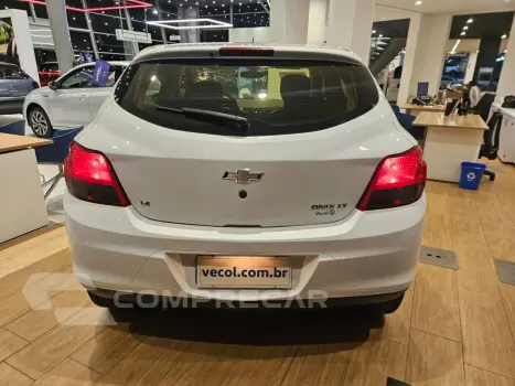 Onix Hatch 1.4 4P FLEX LT