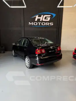 Polo Sedan I MOTION  1.6 Total Flex  4p