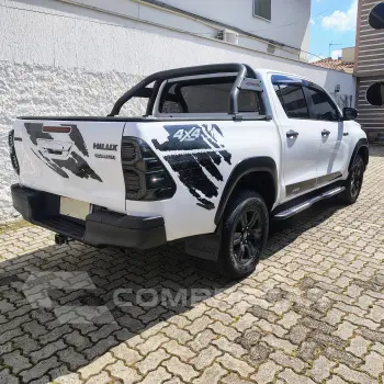 HILUX 2.8 SR Challenge 4X4 CD 16V