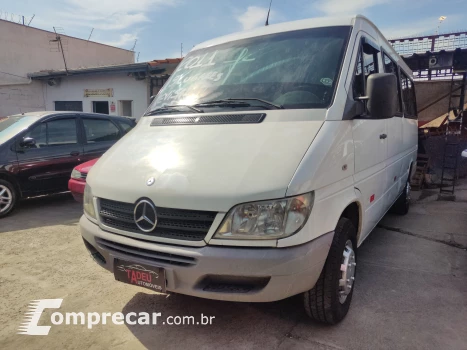 Mercedes-Benz SPRINTER 2.2 311 CDI Furgão Street 7.5 16V Bi-turbo 4 portas