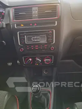 Fox Rock in Rio 1.6 Mi Total Flex 8V 5p