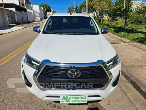 HILUX 2.8 D-4D TURBO DIESEL CD SRX PLUS 4X4 AUTOM