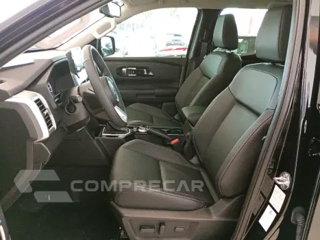 TRITON 2.4 BITURBO DIESEL CD HPE-S 4X4 AUTOMÁTICO
