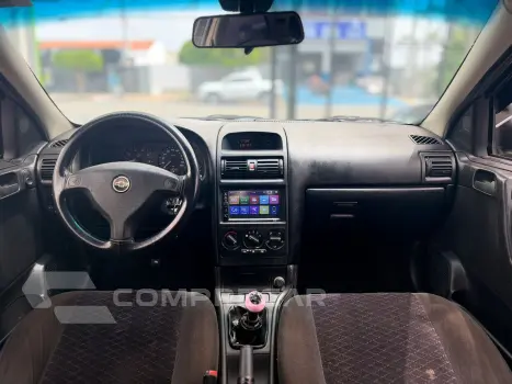 ASTRA 1.8 MPFI GL 8V