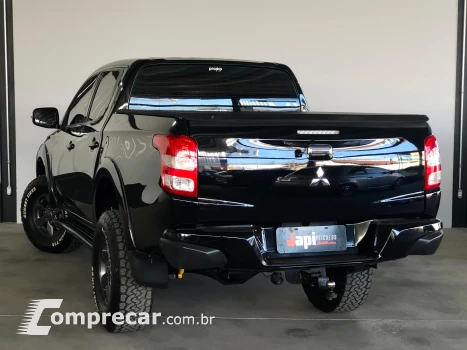 L200 TRITON 2.4 16V Turbo Sport HPE CD 4X4